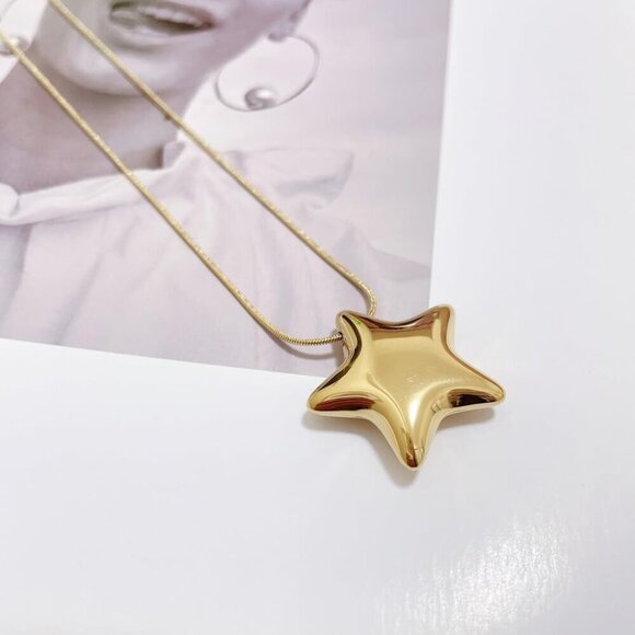 Minimalist Star Necklace Stainless Steel 16.1 inch Adjustable Gold Plated Jewelr - Picture 3 of 6